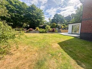 Photo 20- click for photo gallery